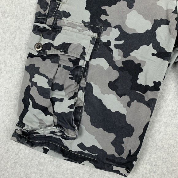 Levis Cargo Shorts Mens Sz 29 (30 x 10.5) Camo Gray Black White Tab Army Pockets - Picture 7 of 16
